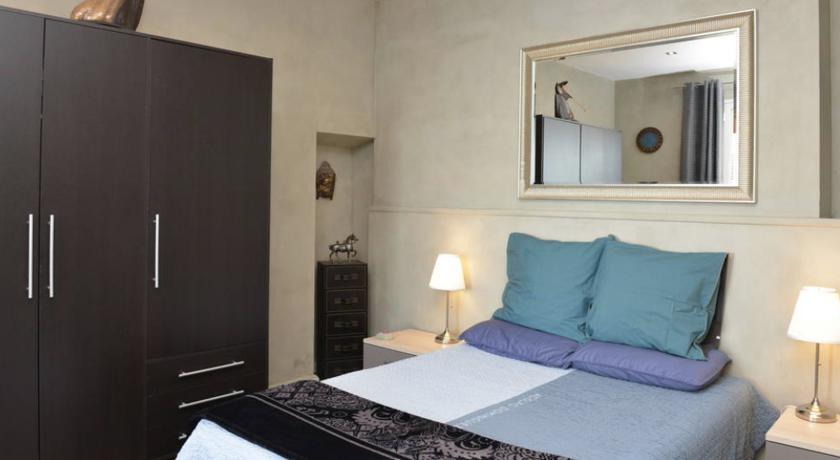 Appartement Jardin Exotique Cap-d’Ail Szoba fotó